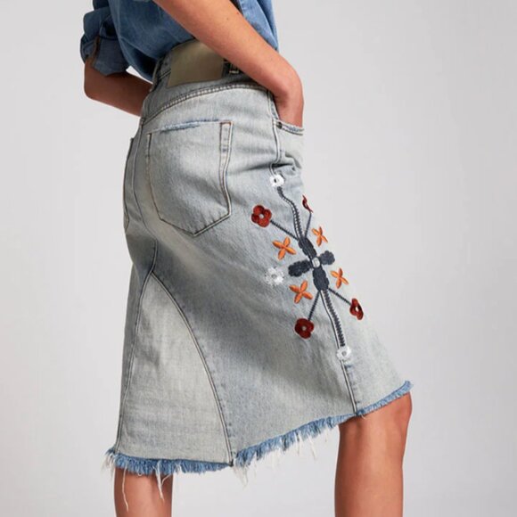 One Teaspoon Floral Embroidered Long Trucker Denim Skirt Retro Boho  US Size 26 - Picture 1 of 15